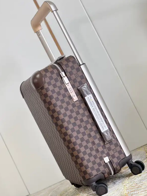 Aaa replica ru Louis HORIZON 55 Vuitton 0609